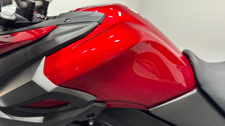 Suzuki V-Strom DL650AM1 (21MY)